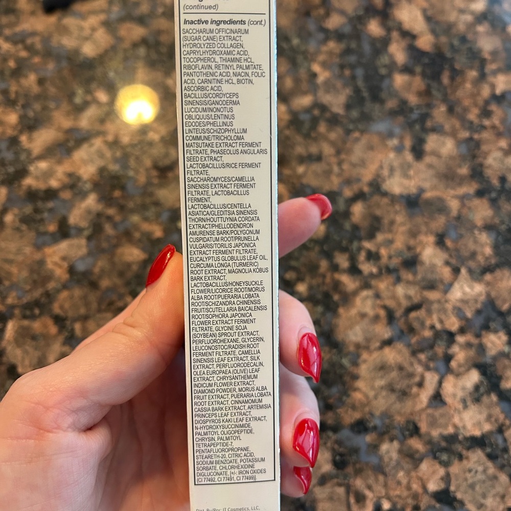 IT Cosmetics Bye Bye Foundation SPF 50+ Full-Coverage Moisturizer - Picture 4 of 5